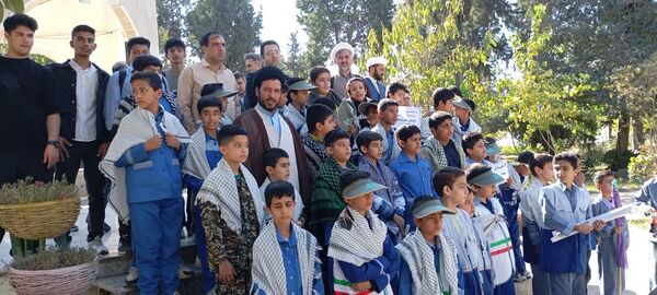 نواخته شدن زنگ استکبارستیزی در گالیکش
