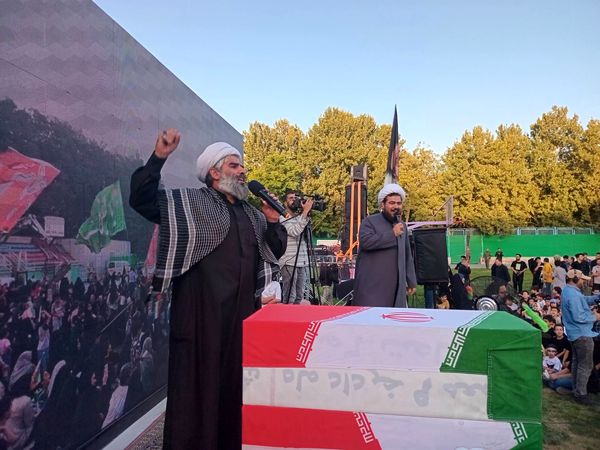اجتماع بزرگ کودک و نوجوانان در پارک ملت مشهد مقدس