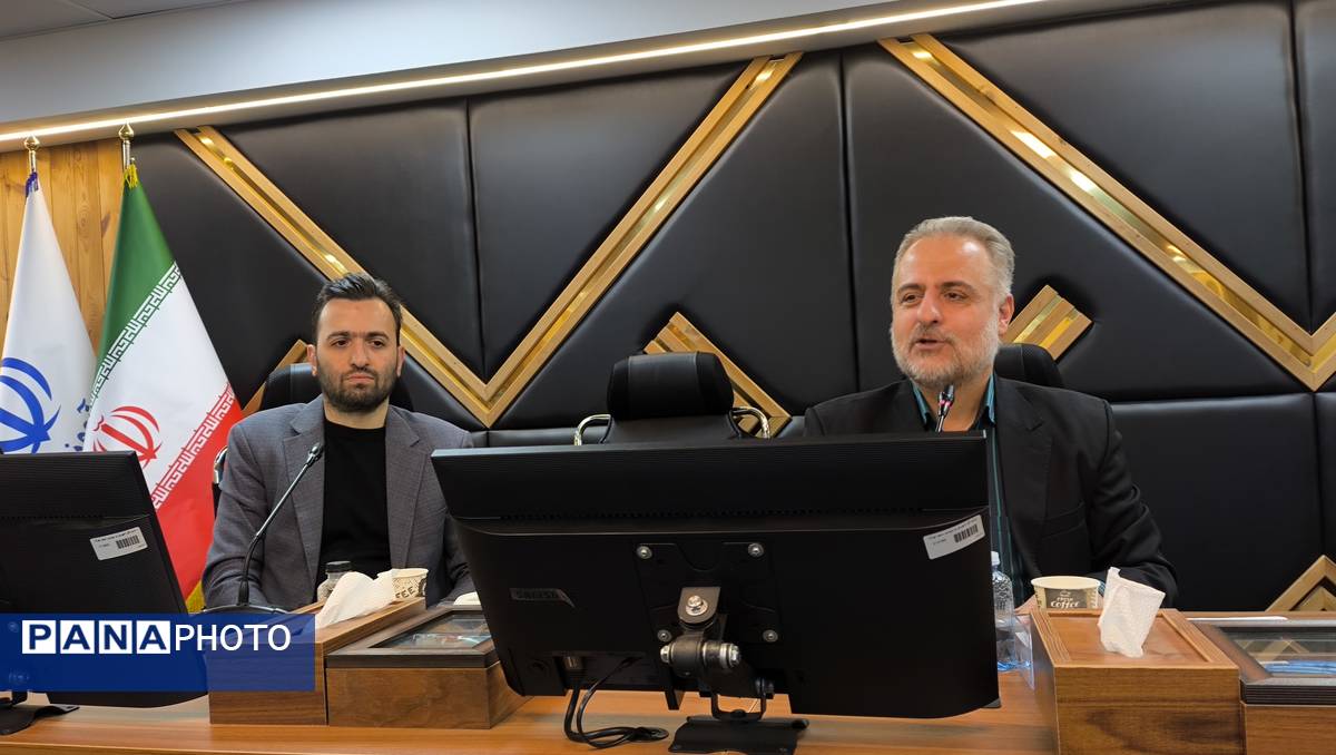 جلسه انتخابات شورای دانش آموزی منطقه ۱۹ برگزار شد 