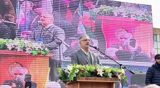 زاکانی: ملت ایران با تجربه تاریخی و شناخت دشمن، همیشه پیروز شده است