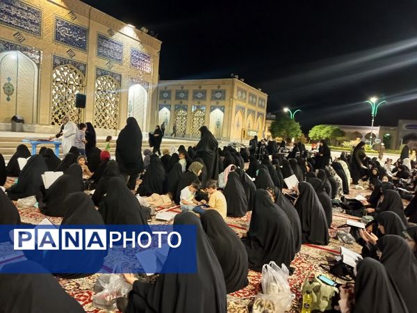 قرائت دعای کمیل در شهرستان کاشمر 