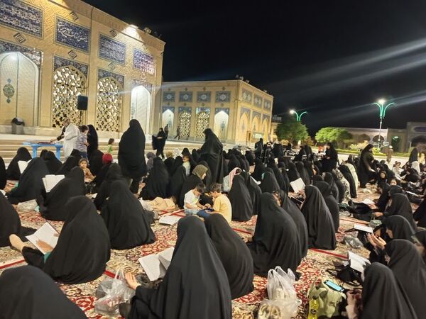 قرائت دعای کمیل در شهرستان کاشمر 