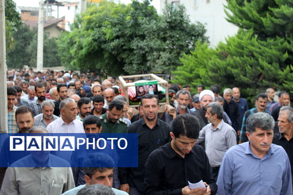 تشییع پیکر مادر شهید حسینعلی جعفری