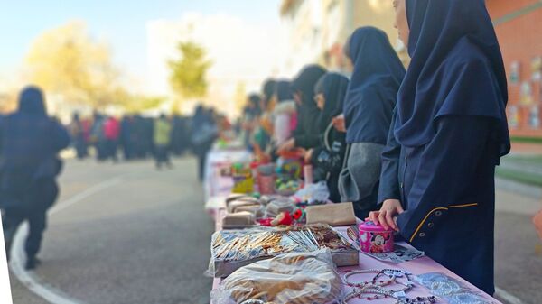 بازارچه کار و فناوری در دبیرستان کوثر فرهنگیان