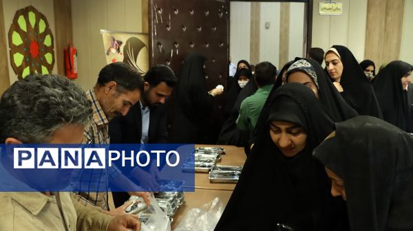 مراسم تجلیل و نکوداشت معاونان و مربیان پرورشی در کاشان