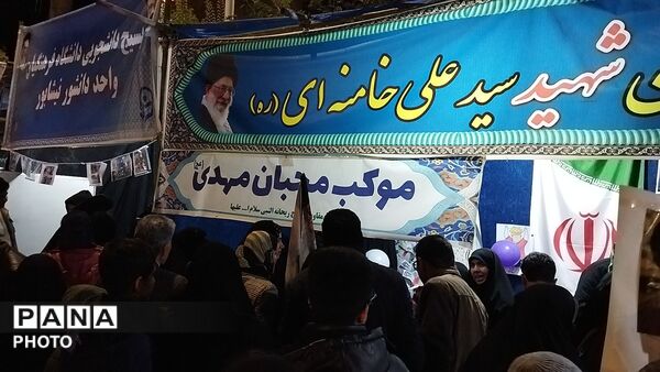 گذری بر فعالیت موکب محبان مهدی در مراسم چهلم رهبر شهید و شهدای میناب 