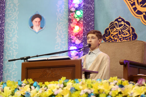 مراسم جشن میلاد پیامبر اکرم(ص) و امام جعفر صادق(ع) در حرم حضرت معصومه(س)