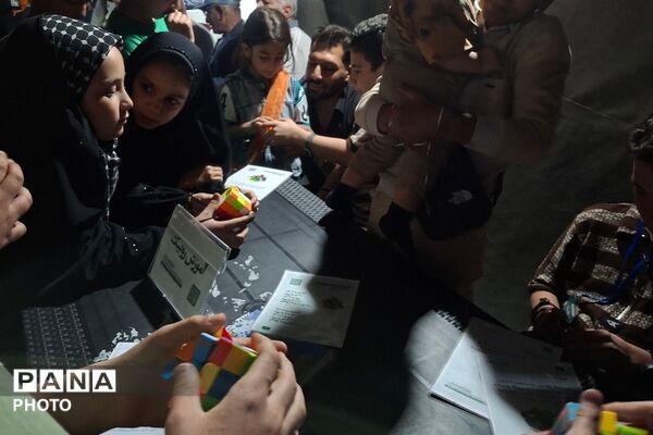 اجتماعات شهروندان فاز چهار اندیشه در میدان شهدای گمنام
