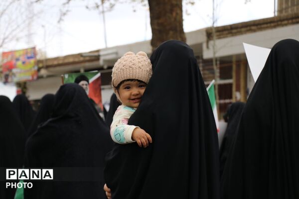 راهپیمایی روز قدس در شهر گلباف