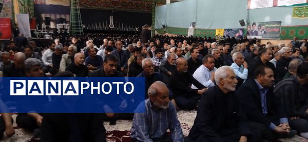 برگزاری دعای ندبه و یادواره شهدای خدمت در تکیه حسینی خلیل آباد