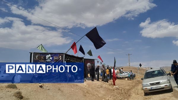 خروش مردم در پیاده‌روی جاماندگان اربعین سمیرم