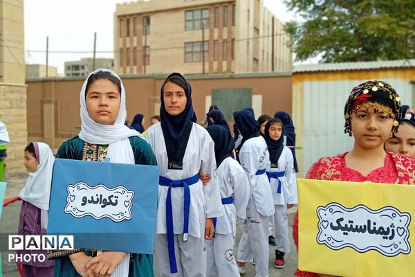 المپیاد ورزشی درون مدرسه ای در مدرسه شهید اسماعیل اسدی شهرستان رباط‌کریم
