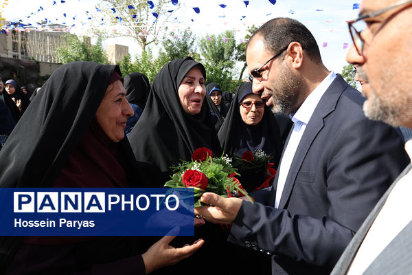 برگزاری آیین سپاس معلم با حضور وزیر آموزش و پرورش