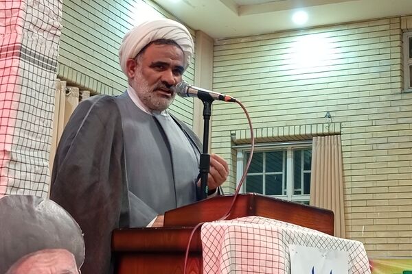 وصیت‌نامه شهدا کتاب درس و اخلاق برای نسل امروز است