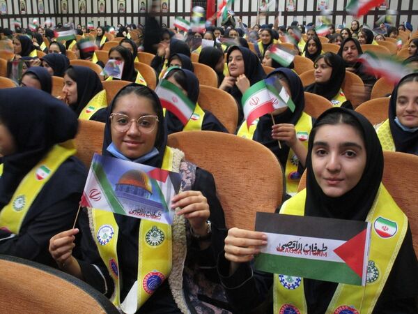 برگزاری یادواره شهدای جنگ ۱۲ روزه در کانون رشد ناحیه 3 کرج 