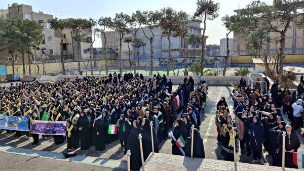 تجمع مردم غیور، انقلابی و ولایتمدار اسلامشهر در جشن ۴۶ سالگی انقلاب اسلامی