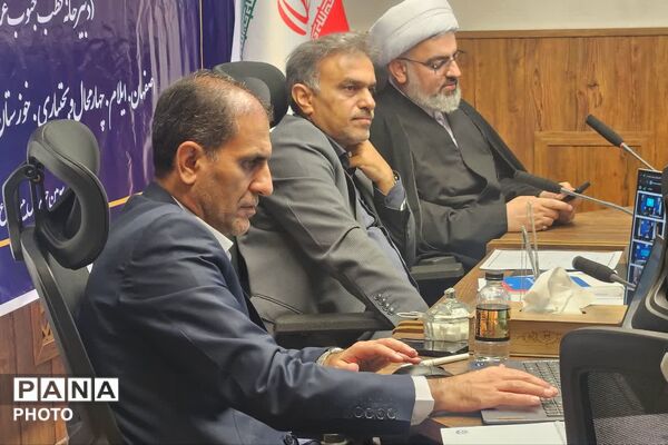 راهبردهای نوین برای توسعه آموزش عمومی قرآن در فارس