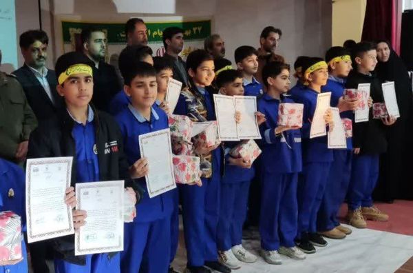 برگزاری اولین جشنواره شهرستانی سرود فجر در گالیکش