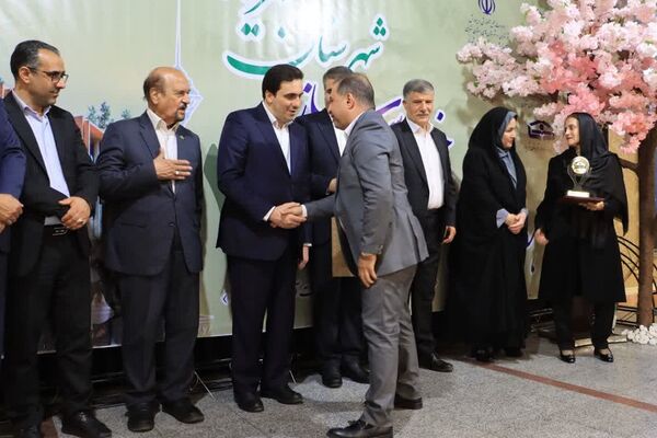 هفدهمین جشنواره مجمع خیرین مدرسه‌ساز شهریار در تالار شباهنگ شهریار 