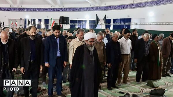 آیین عبادی سیاسی نماز جمعه شهرستان فردیس در مصلی امام خمینی (ره)
