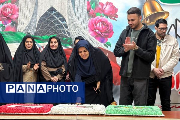 زنگ انقلاب در اسلامشهر طنین‌انداز شد