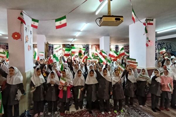 طنین زنگ انقلاب در مدارس شهرستان شهریار 