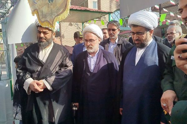 مصلیِ صباشهر، میزبان روایت انقلاب؛ آیین افتتاحیه نمایشگاه «مدرسه انقلاب» شهرستان شهریار