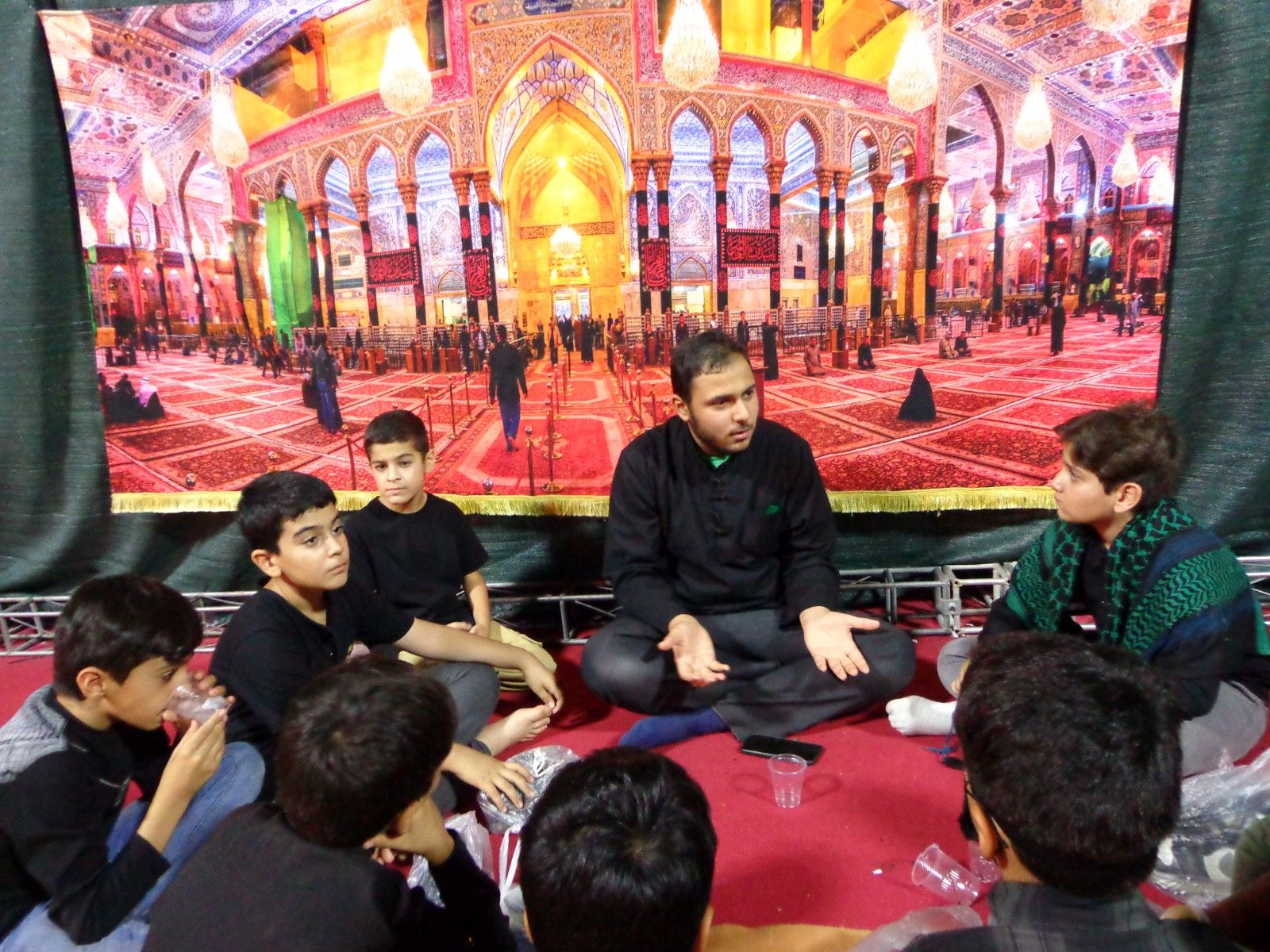 محفل عزاداری «نوجوانان» در پردیسان قم