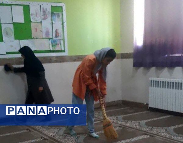 آماده‌سازی نمازخانه‌های مدارس خلیل‌آباد 