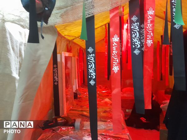 فرشتگان‌زمینی در محفل ملکوتی قرآن و نماز