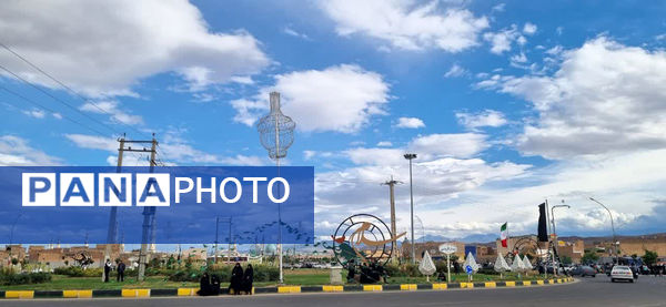 مراسم تشییع و خاکسپاری دو شهید گمنام دوران دفاع مقدس در قم