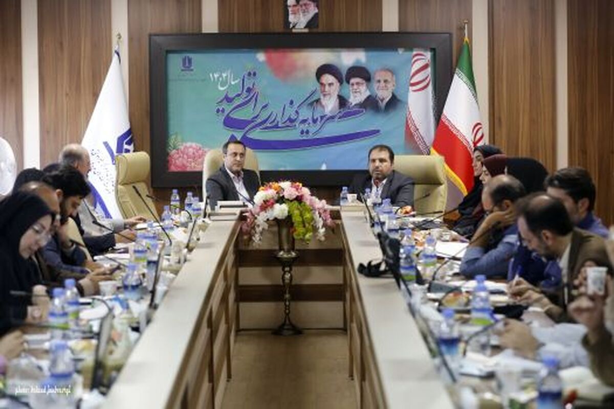 تبیین استقرار نظام حکمرانی داده‌مبنا در وزارت آموزش و پرورش