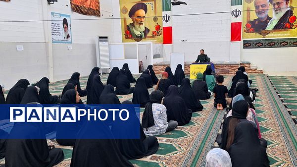 برگزاری کلاس سلاح شناسی ویژه دختران در شهرستان لنده