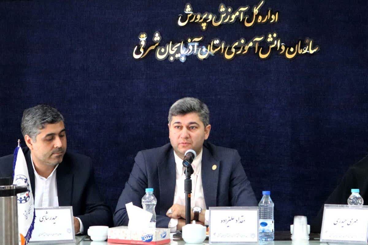 کرسی هیأت رئیسه مجمع عمومی دانش آموزان کشور به پیشتاز آذربایجان شرقی رسید
