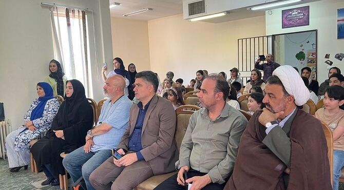 تأکید کنشگران محیطزیست بر فرهنگ‌سازی مصرف آب در کتابخانه شهید صارمی