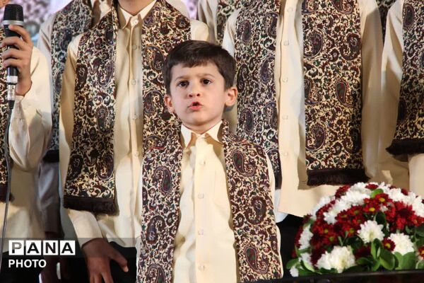 جشن زیر سایه خورشید در امیرچخماق یزد