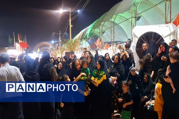  حضور جاماندگان حسینی در مرزهای خوزستان