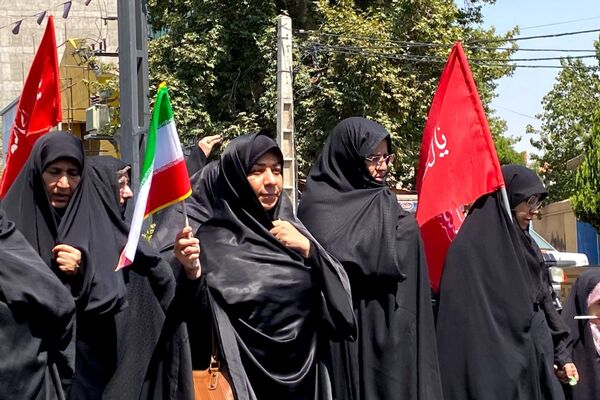 راهپیمایی جاماندگان اربعین با حضور پرشور مردم پیشوا