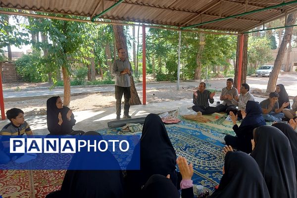 برگزاری دوره تربیت مربی سازمان دانش‌آموزی در منطقه کهریزک 