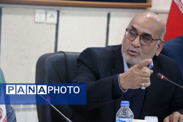 نشست خبری مدیرکل آموزش و پرورش استان یزد