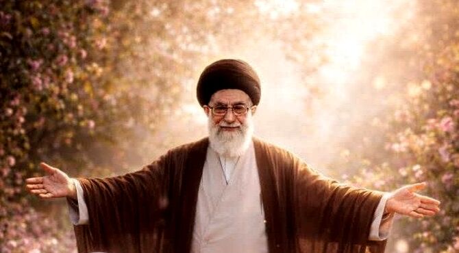 خامنه ای همان خمینی بود