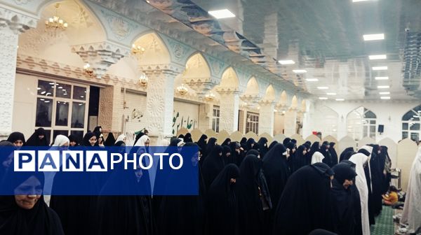 حضور پر شور مردم در نماز جماعت