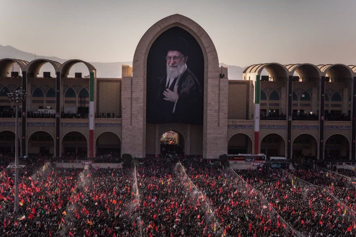 وداع باشکوه ، وقتی خاک به تماشای جاودانگی نشست