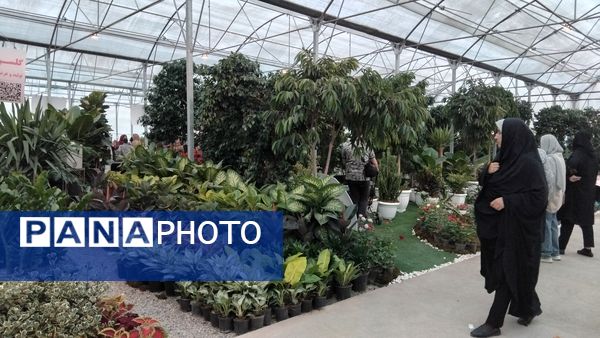 جشنواره گل‌و‌گیاه در محلات