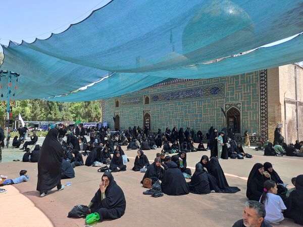 مواکب فرهنگی و پذیرایی در روز اربعین در امامزاده محروق و ابراهیم نیشابور 