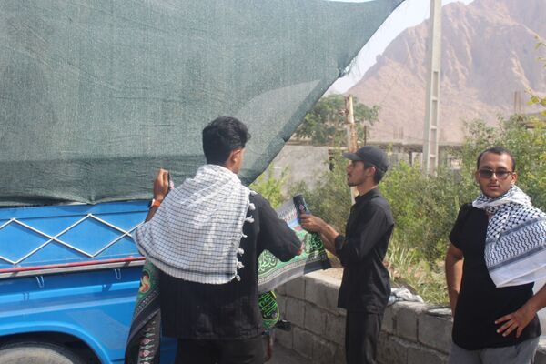 موکب پذیرایی مدافعان حریم ولایت در حاجی‌‌‌آباد