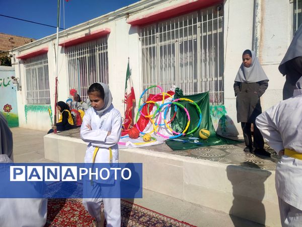 جشن پویایی و تندرستی در فدافن؛ المپیاد ورزشی مدرسه شهید نجفی به راه افتاد