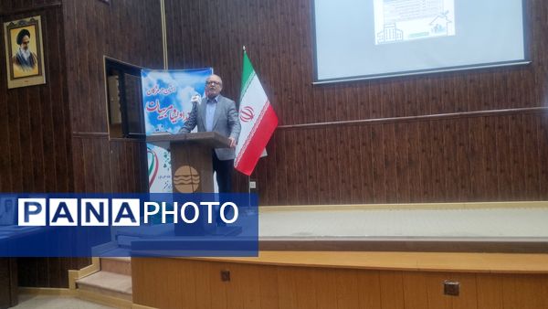 قشم میزبان آیین استانی اولیا و مربیان