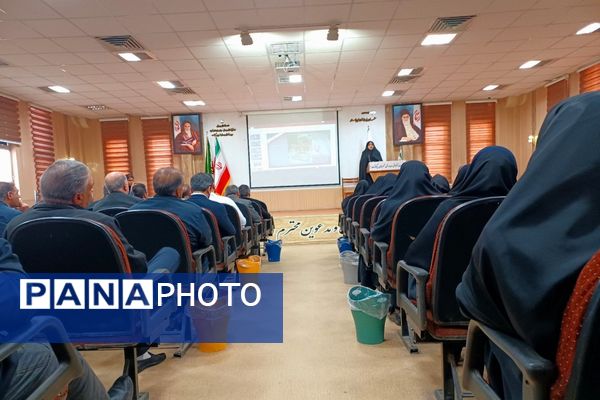 طرح "مدرسه اولیا" در پاکدشت