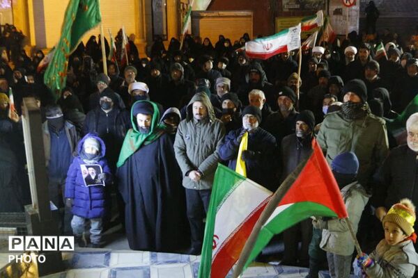 پذیرایی خادمان موکب شهدای فیروزکوه 